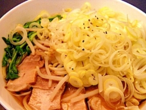 ポカポカ♪生姜と胡椒を利かせた野菜ラーメン